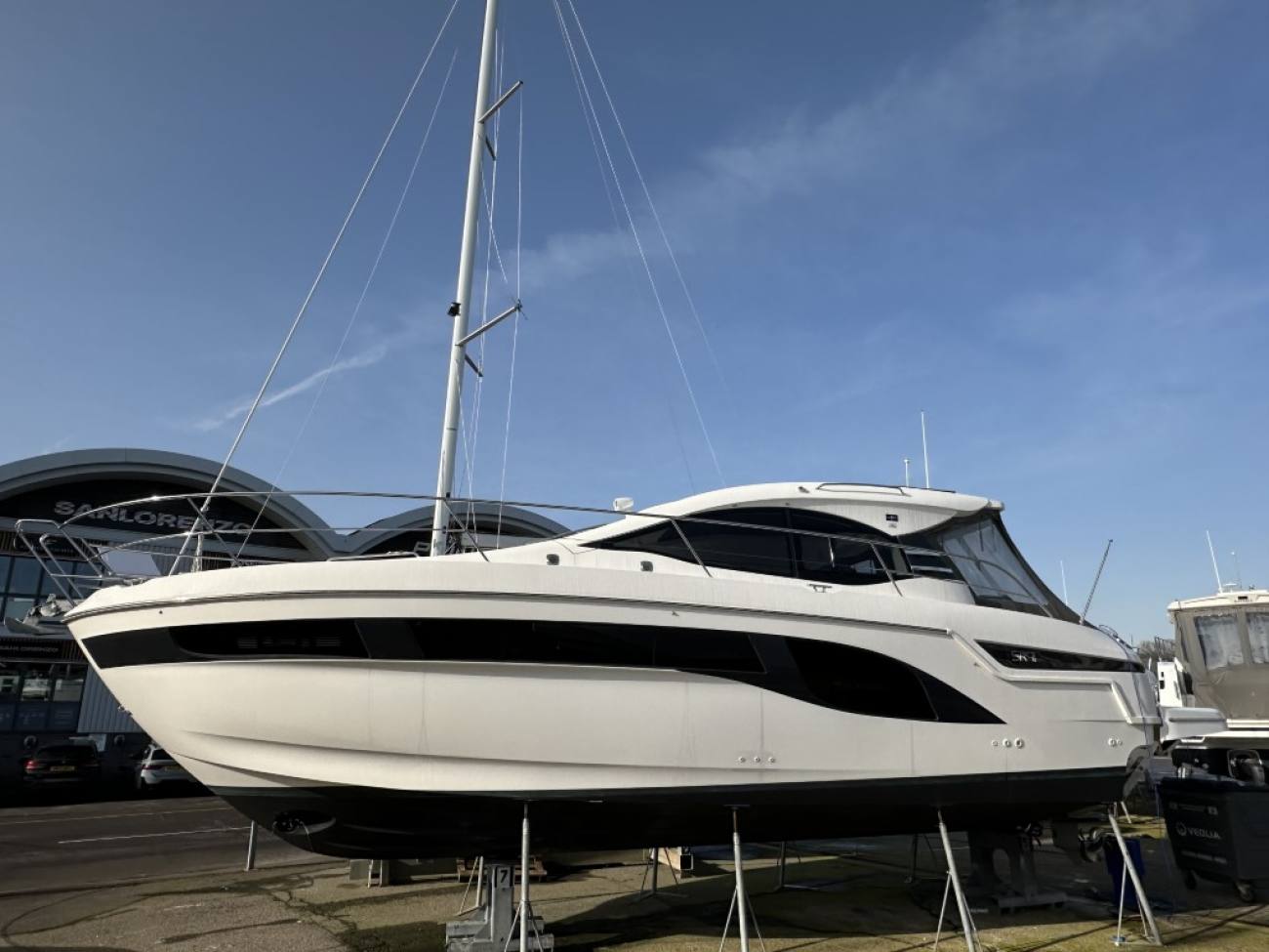 2023 Bavaria SR41 image 11