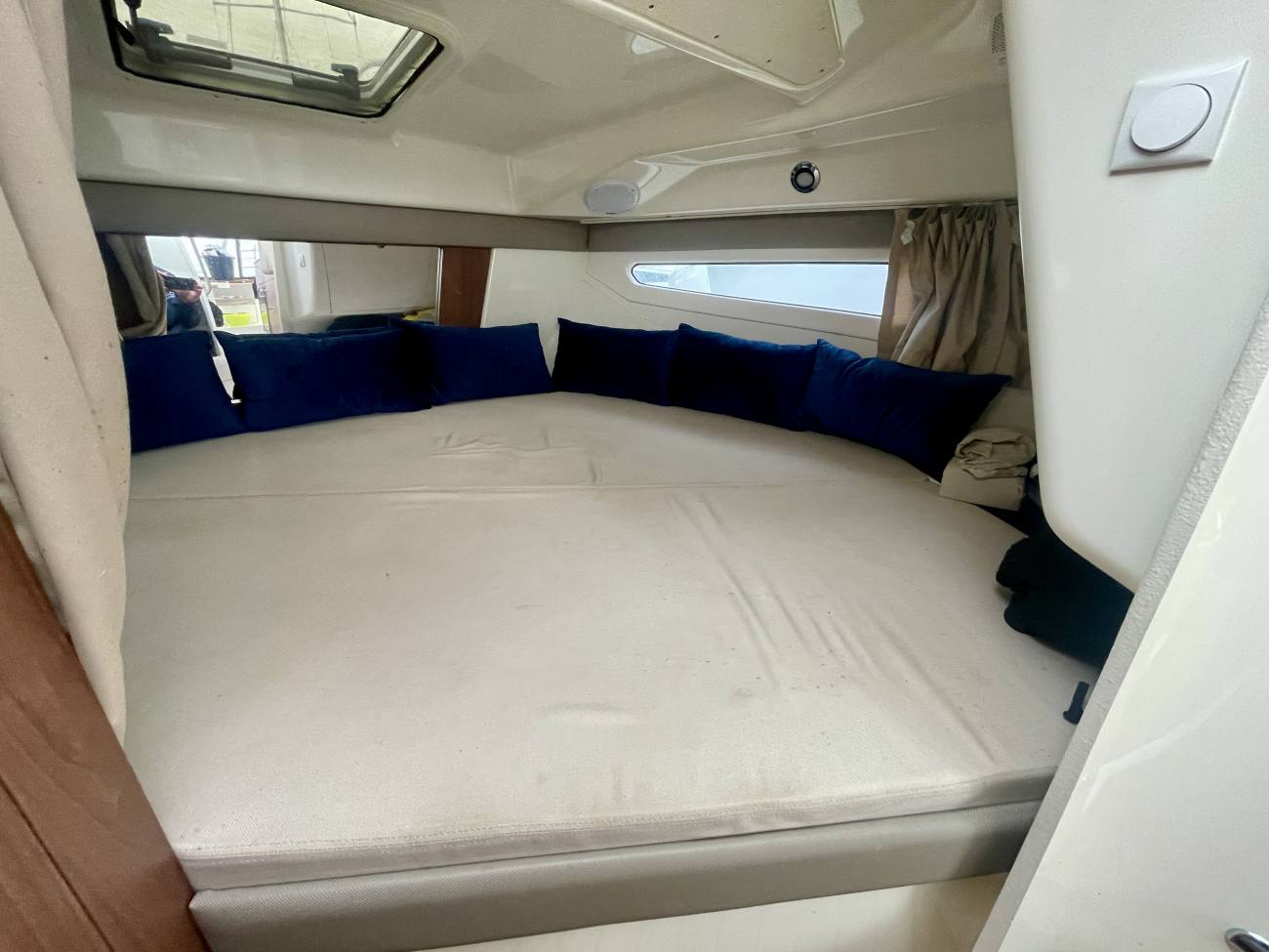 2016 Quicksilver 755 Weekend image 7