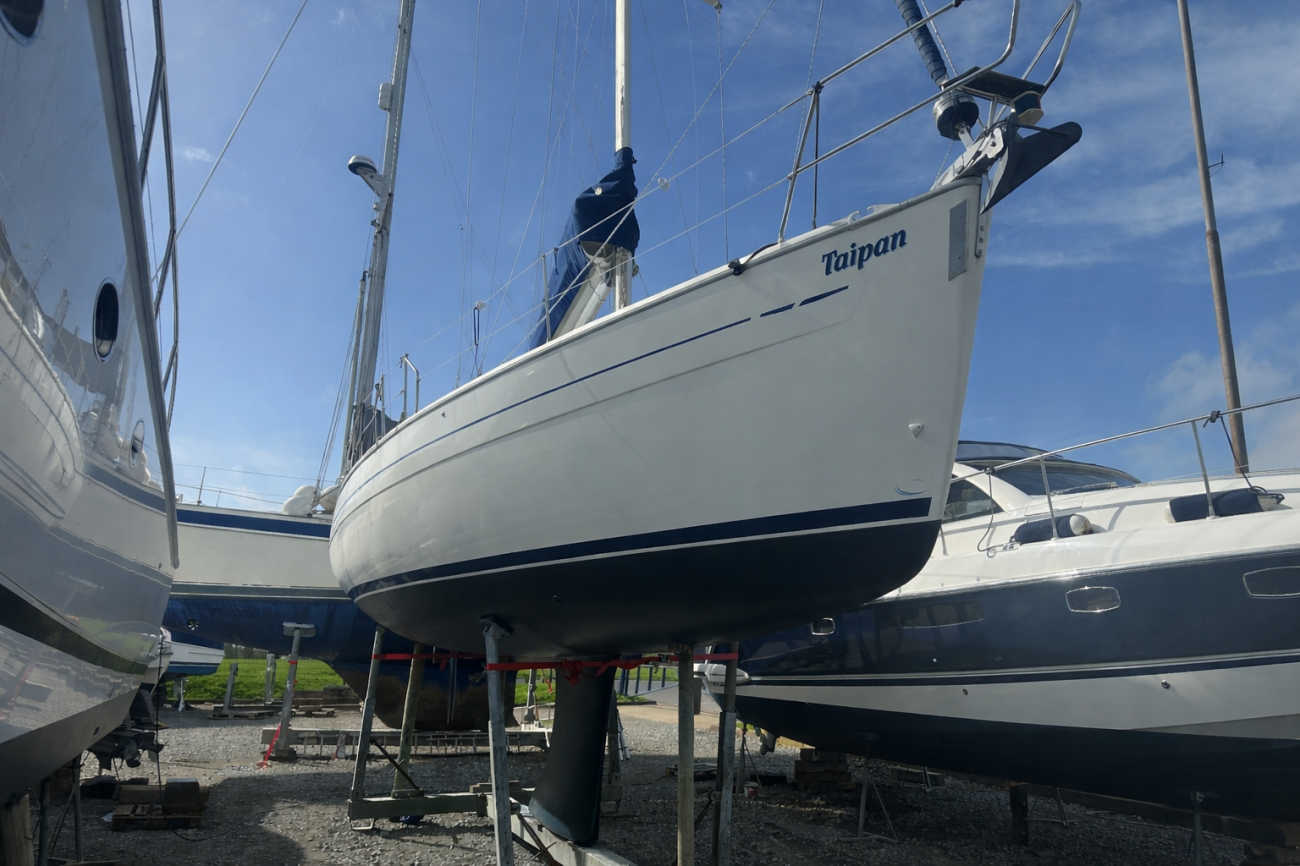 2007 Bavaria 37 Cruiser image 13