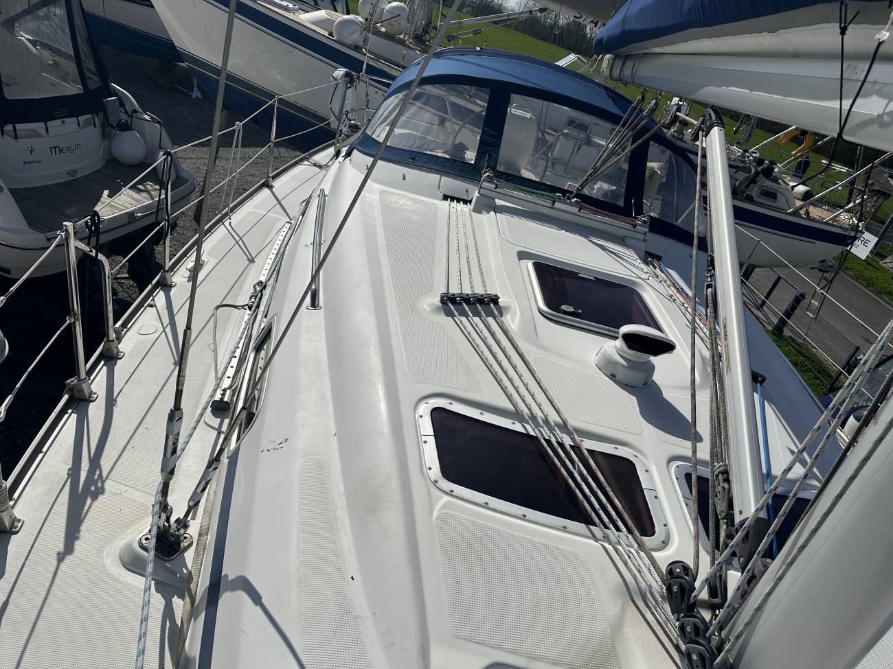 2007 Bavaria 37 Cruiser image 32