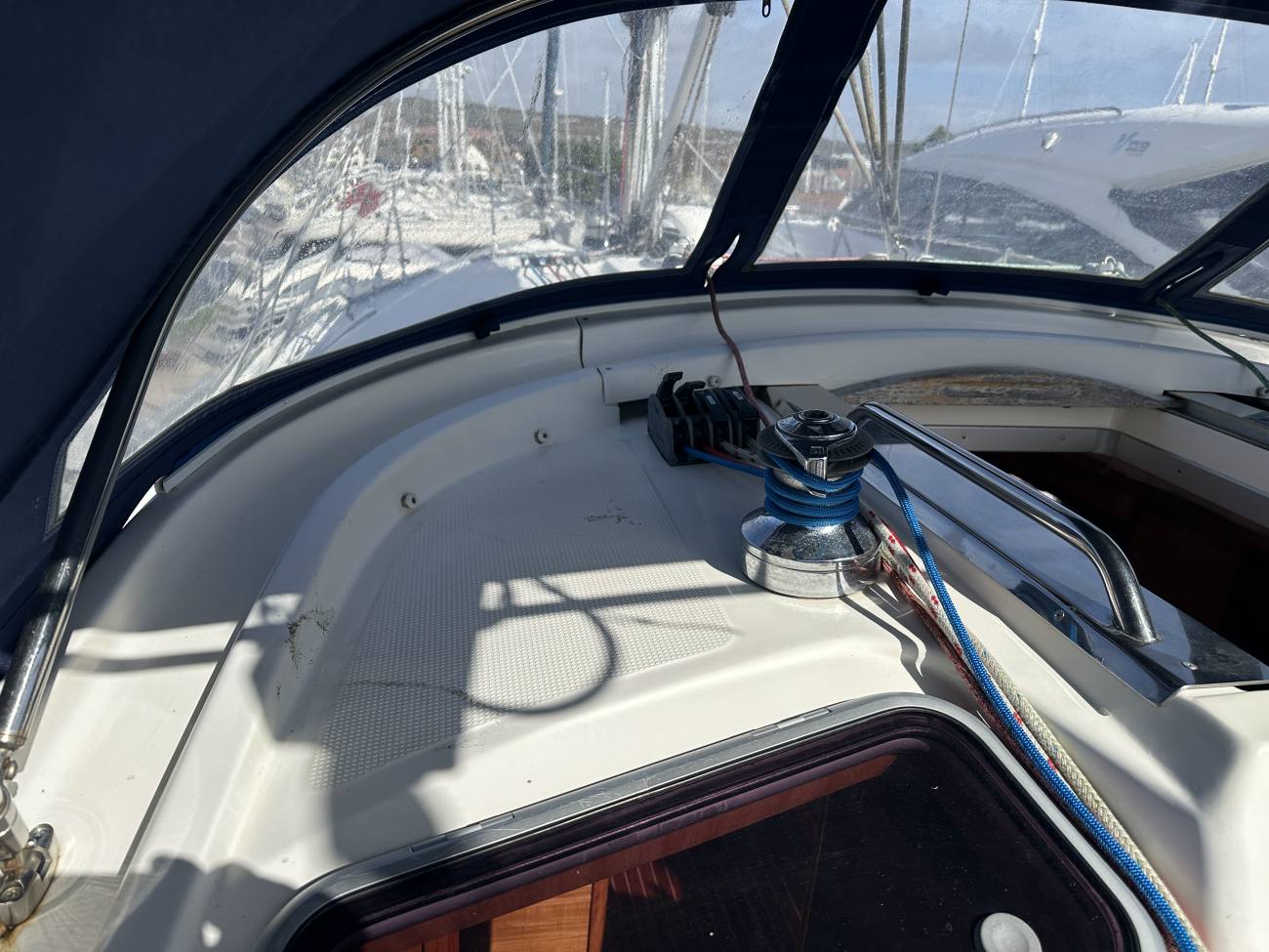 2007 Bavaria 37 Cruiser image 30