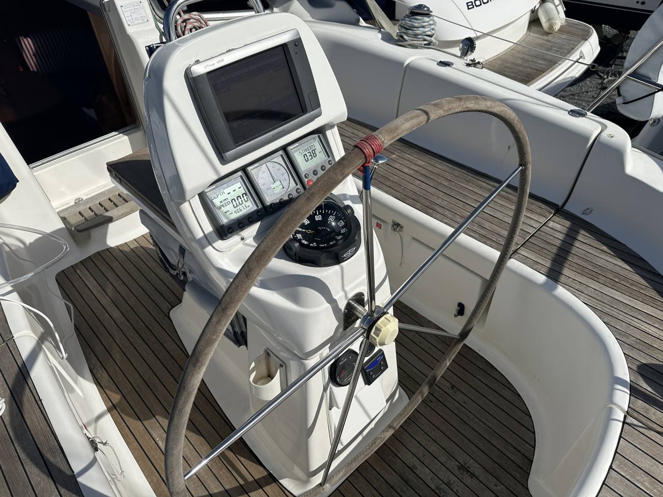 2007 Bavaria 37 Cruiser image 38
