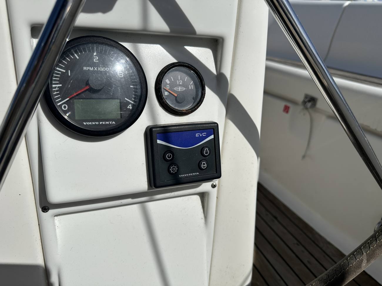 2007 Bavaria 37 Cruiser image 39