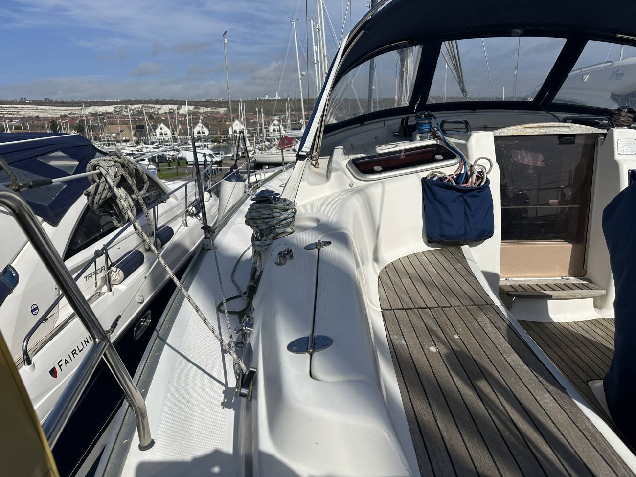 2007 Bavaria 37 Cruiser image 33