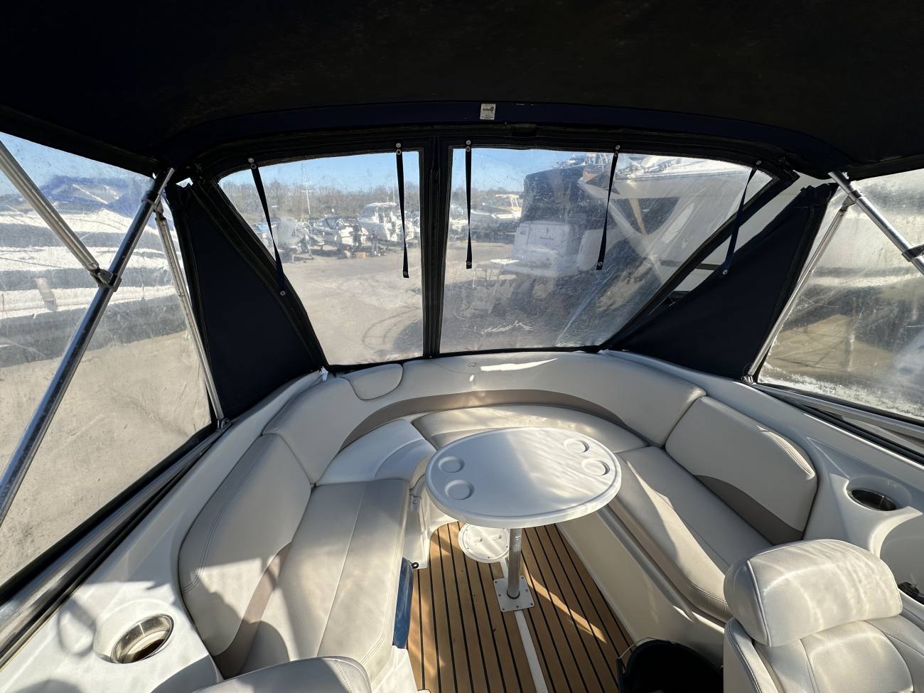 2005 Regal 2450 Cuddy image 16