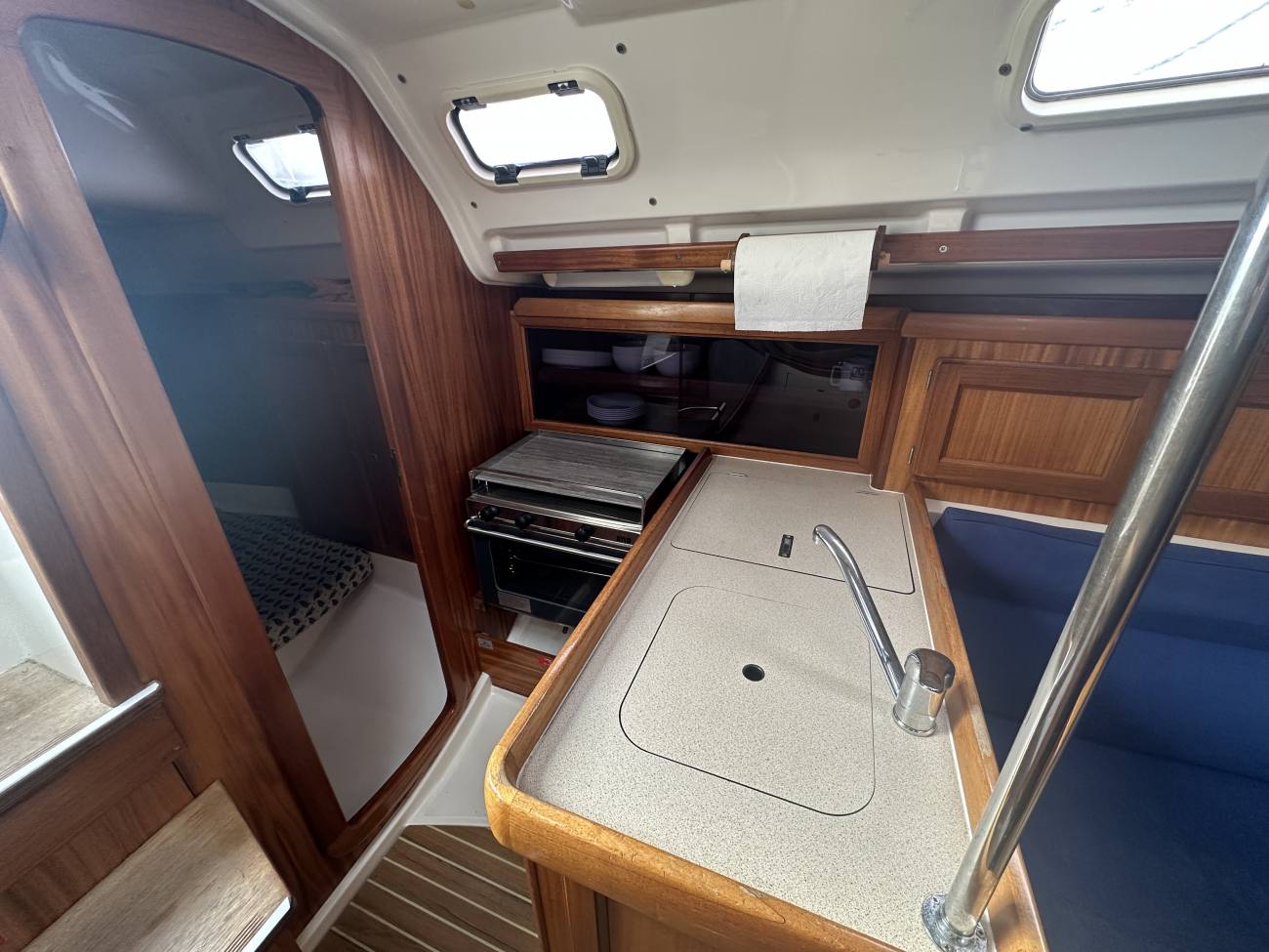 2002 Dufour 32 Classic image 28