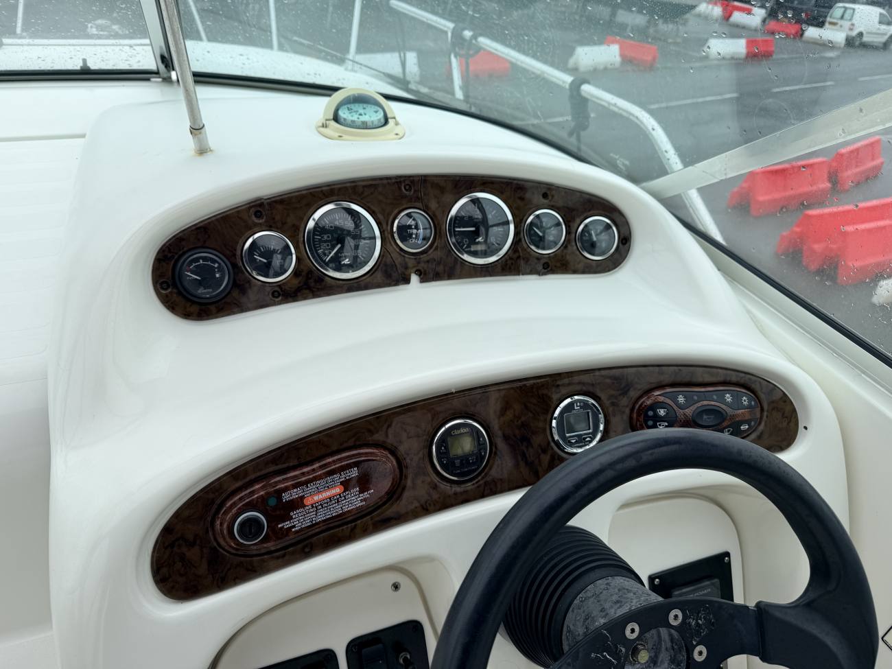 2002 Sea Ray 275 Sundancer image 19