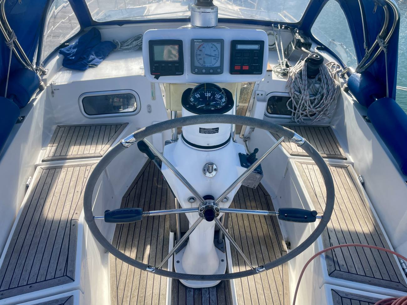 1993 Nauticat 35 image 25