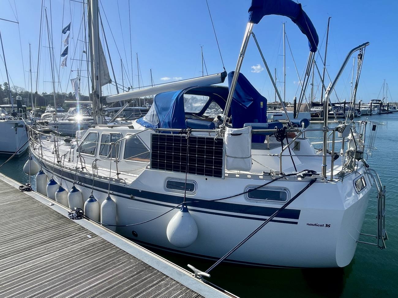 1993 Nauticat 35 image 16