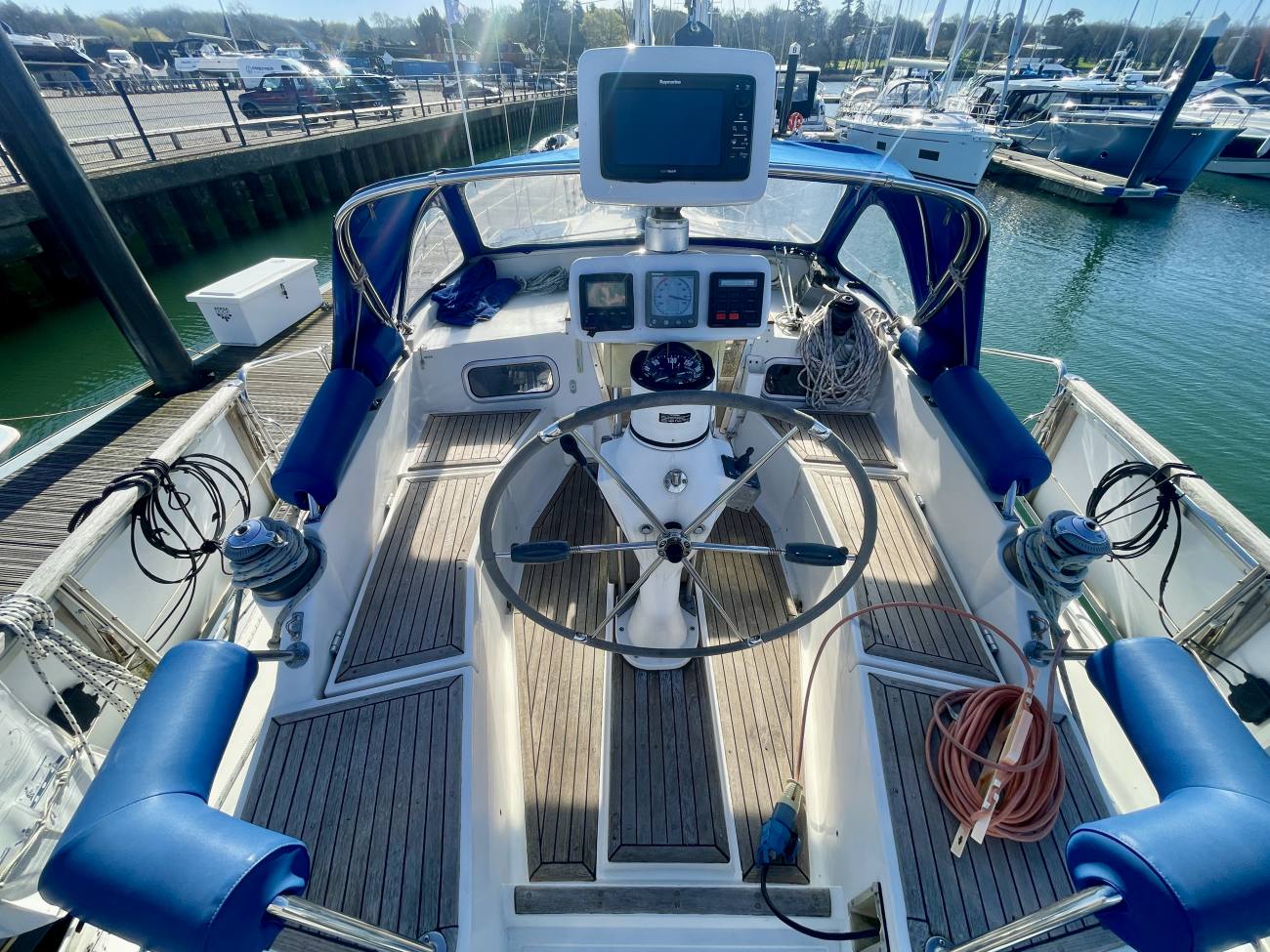 1993 Nauticat 35 image 24
