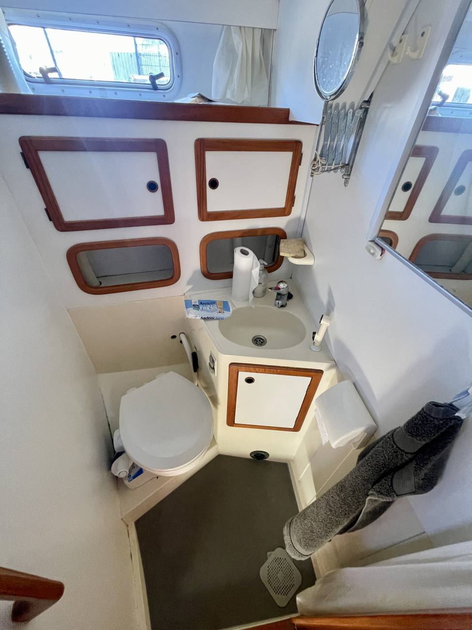 1993 Nauticat 35 image 6