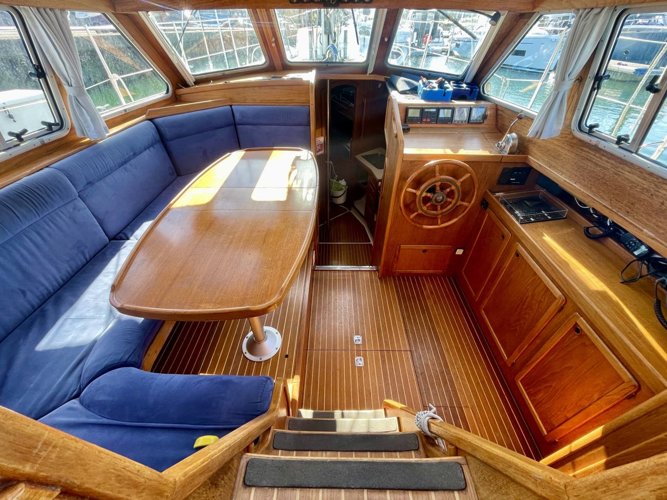 1993 Nauticat 35 image 32