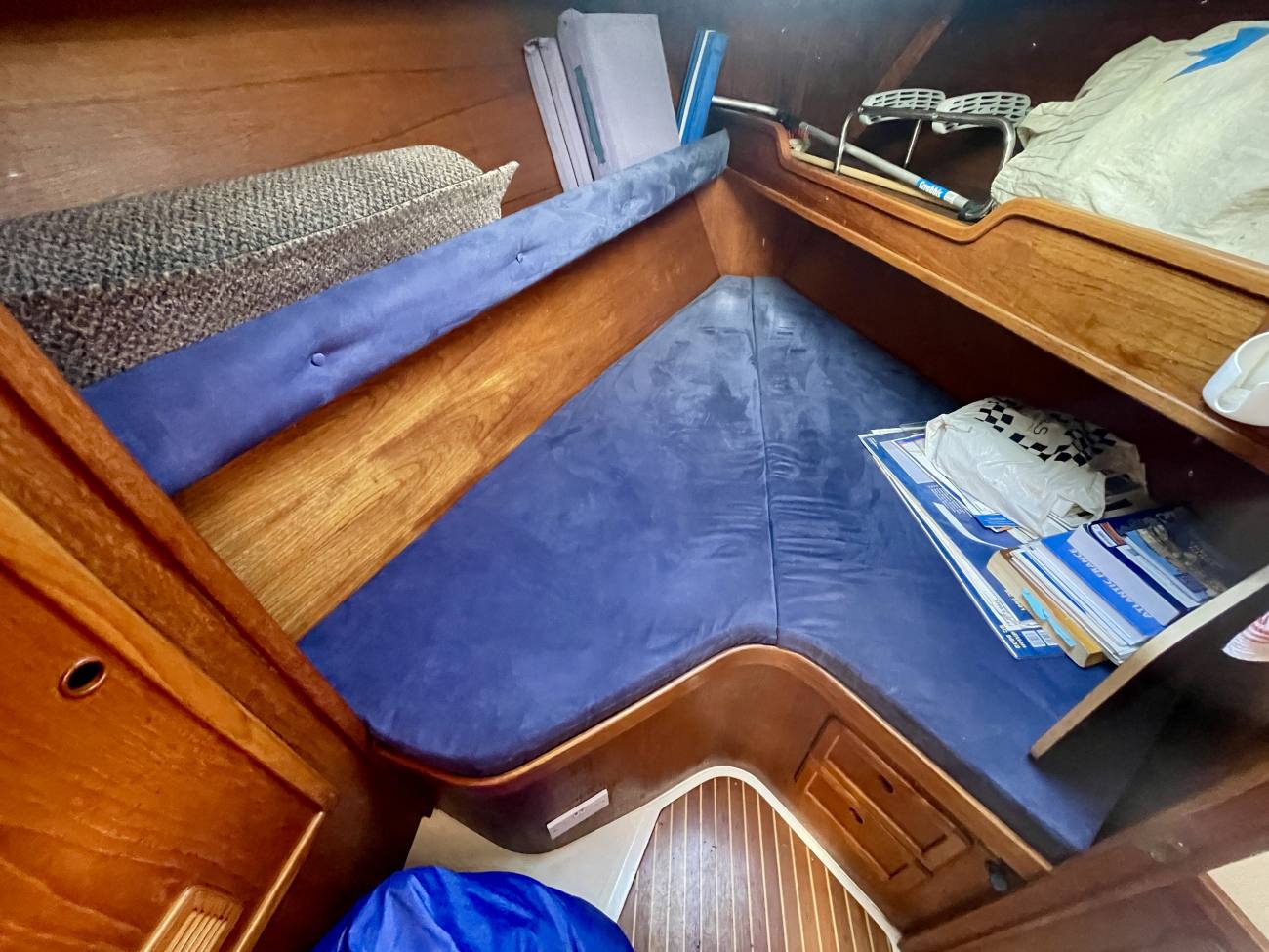 1993 Nauticat 35 image 43