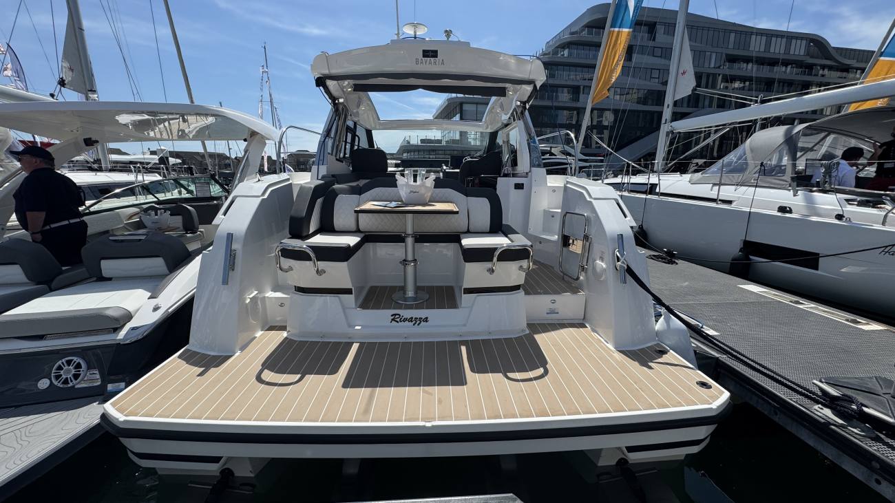2023 Bavaria SR33 image 11