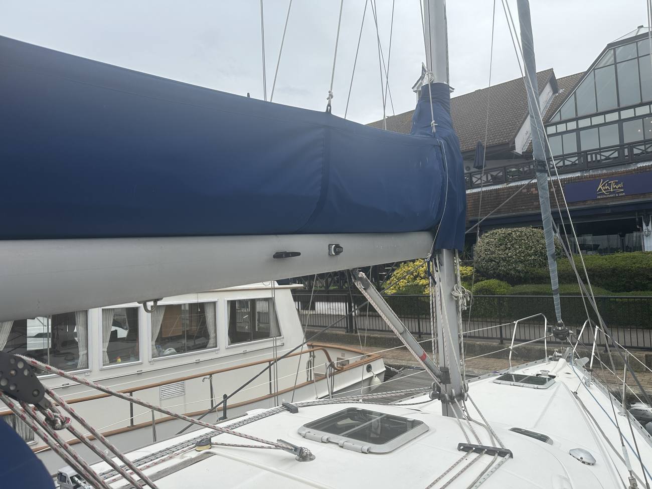 1998 Jeanneau Sun Odyssey 40 DS image 18