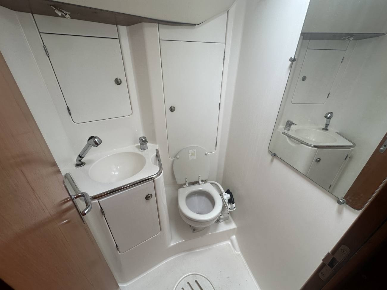 1998 Jeanneau Sun Odyssey 40 DS image 7