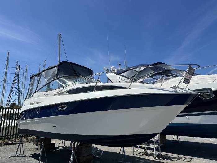 2008 Bayliner  245
