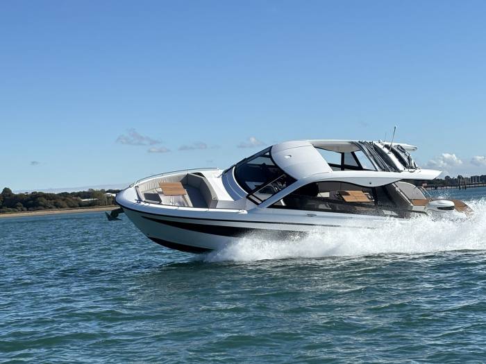 2026 Bavaria Vida 33 Hard Top - PALMA BOAT SHOW DISCOUNT
