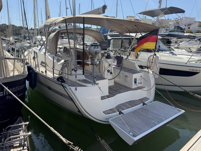 2011 Bavaria 36 Cruiser