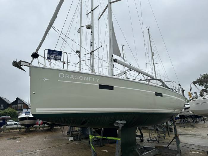 2015 Bavaria Cruiser 37