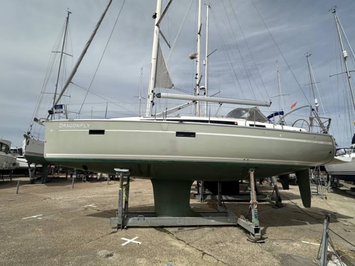2015 Bavaria Cruiser 37