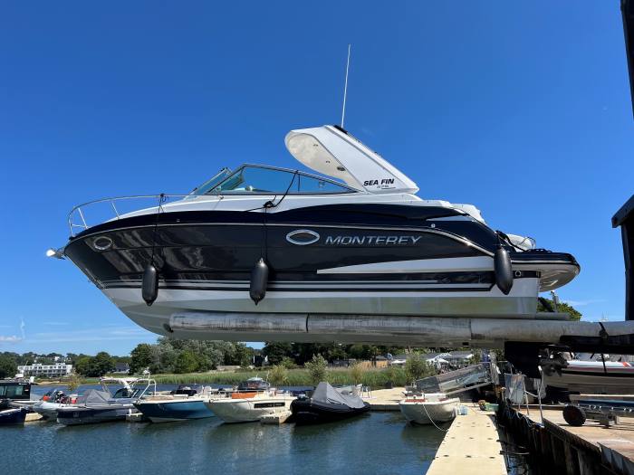 2018 Monterey 275 SY