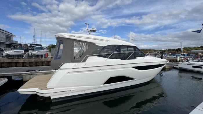 2026 Bavaria R40 Coupe