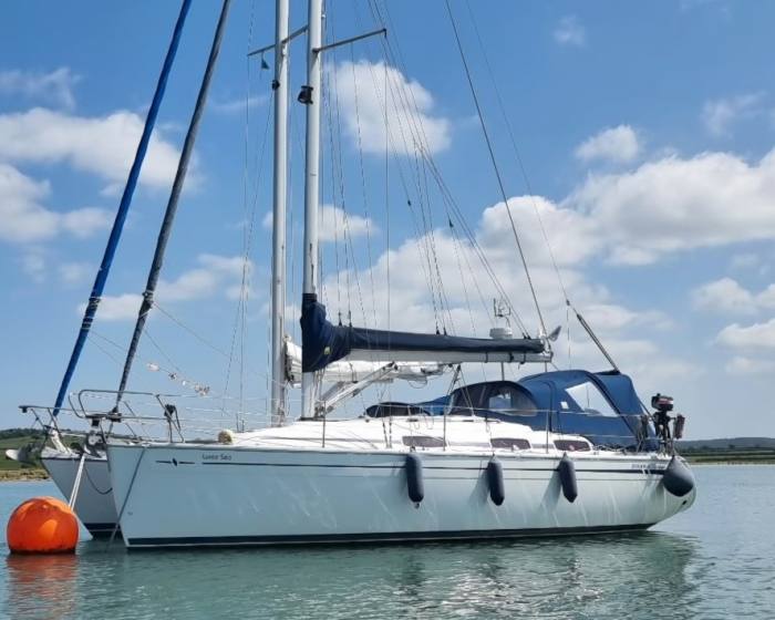 2006 Bavaria 30