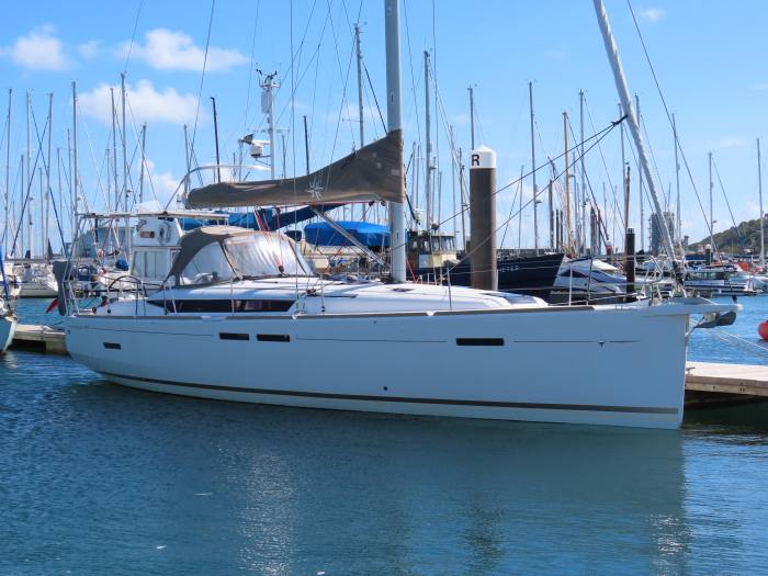 2016 Jeanneau Sun Odyssey 449