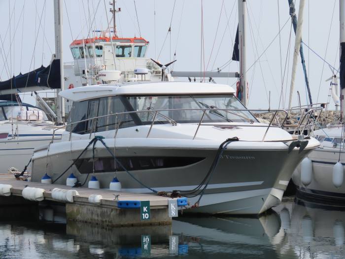 2013 Jeanneau NC 11