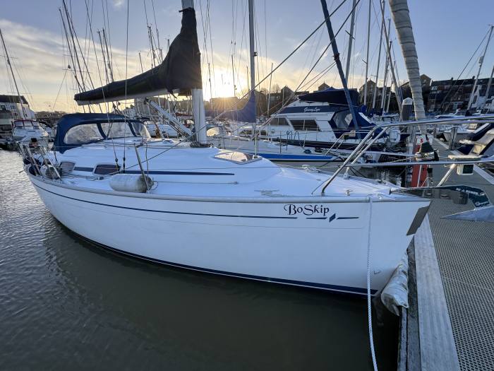 2006 Bavaria 30 Cruiser