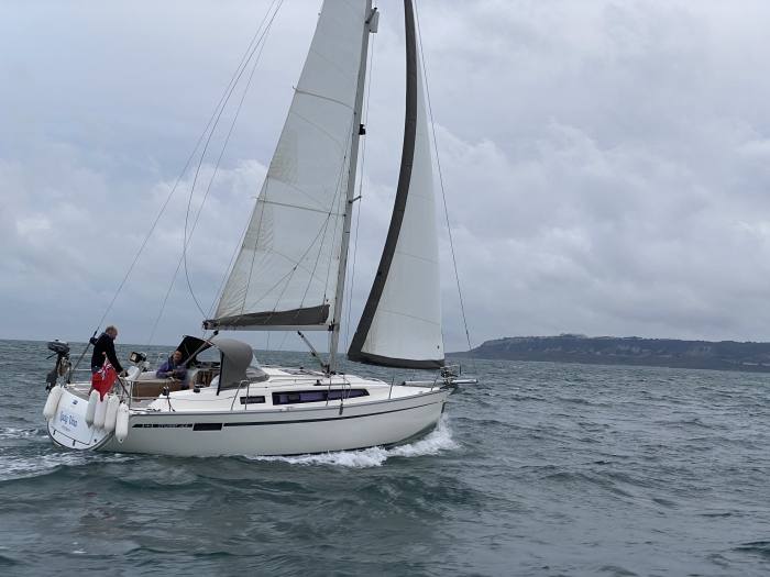 2014 Bavaria 33 Cruiser