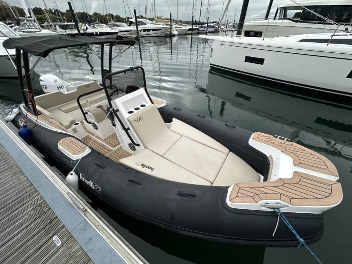 2024 Aqvaboats Luxrib 22