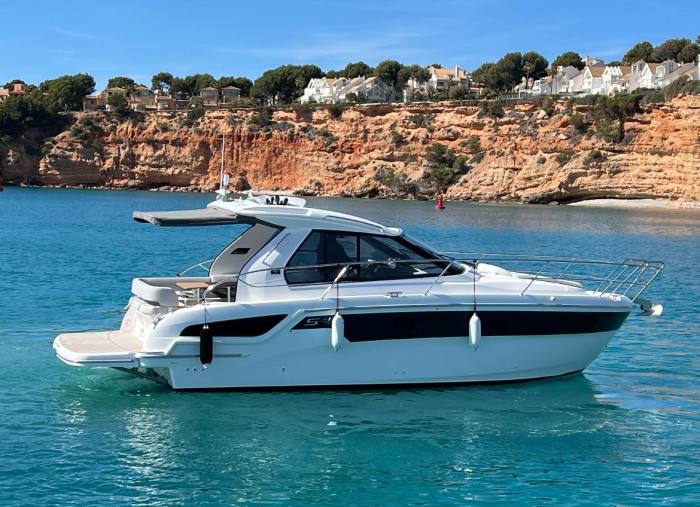 2023 Bavaria S33 HT
