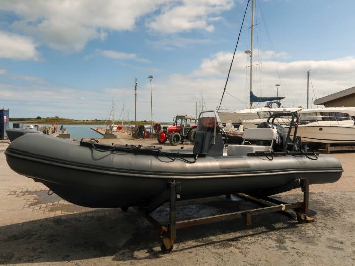 2024 Tiger Marine Dive Master 520