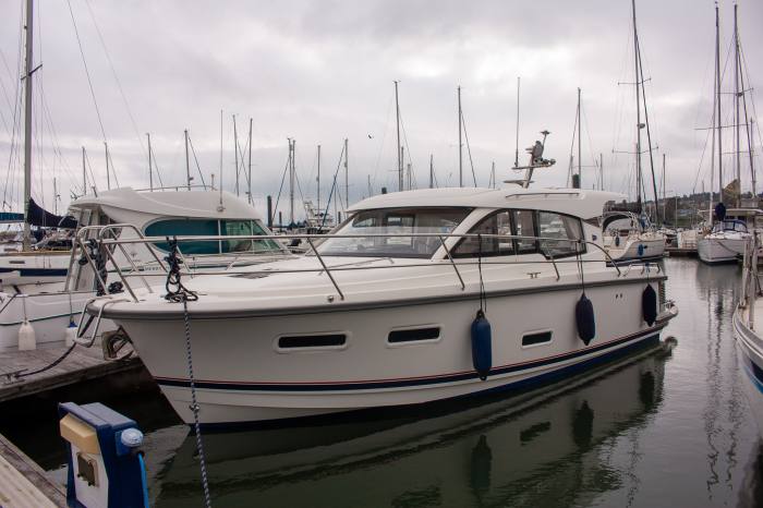 2018 Nimbus 305 Coupé