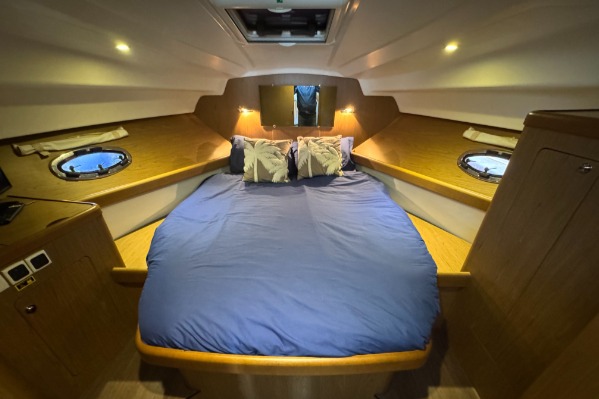 Beneteau Antares 30 Fly additional image 2