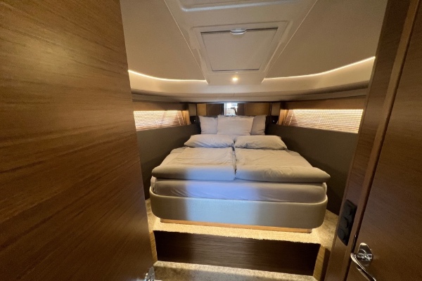 Bavaria S45 Hard Top additional image 1