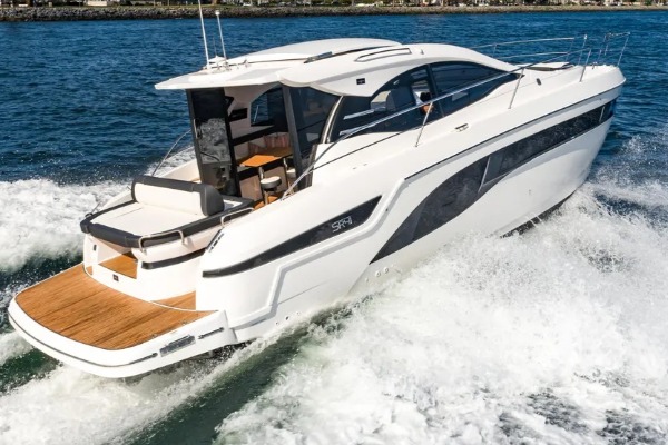 Bavaria SR41 Coupe additional image 9