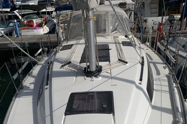 Bavaria 37 Cruiser additional image 1