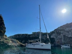 Bavaria 37 Cruiser additional image 2